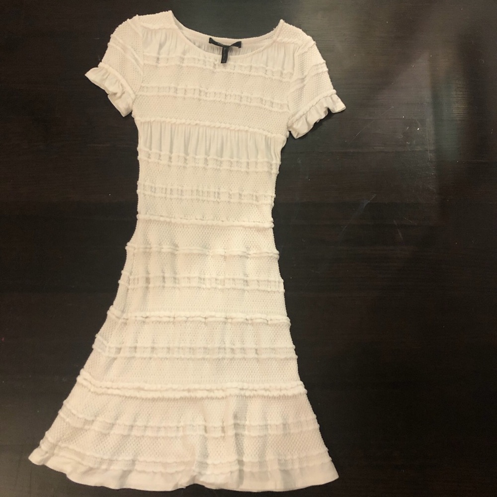 White bcbg maxazria dress. Women’s size xs.